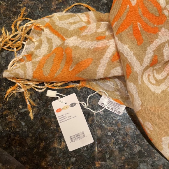 Scarf Bundle - Picture 7 of 9